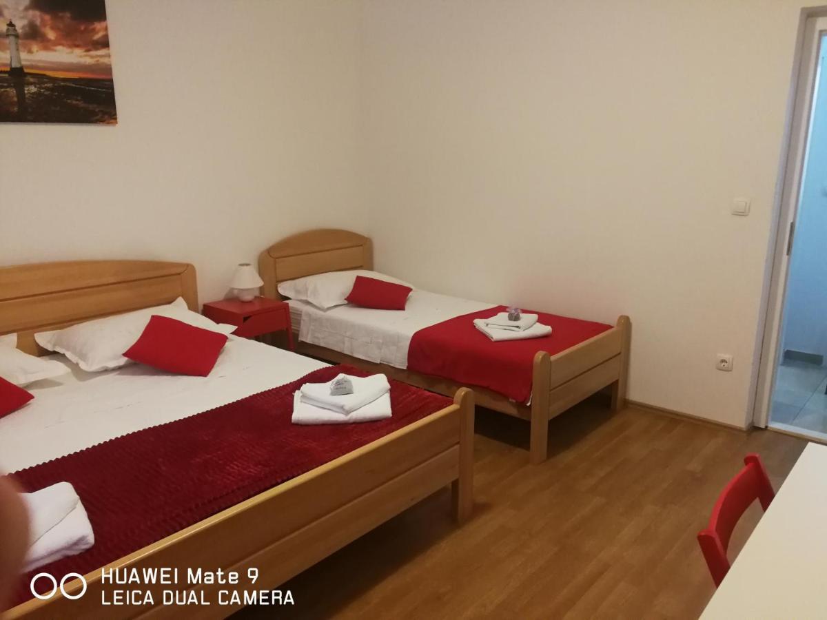 Angelina Apartman Каштела Экстерьер фото