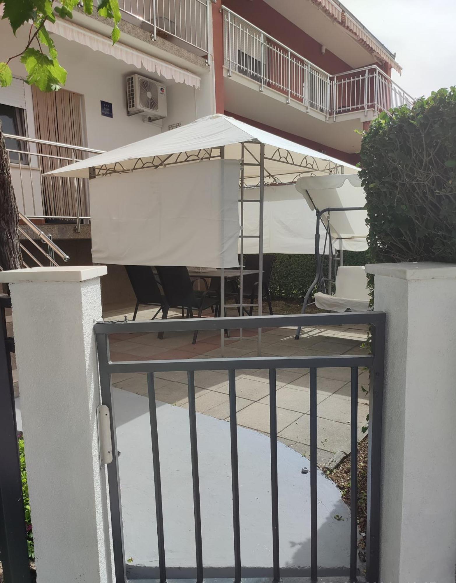 Angelina Apartman Каштела Экстерьер фото
